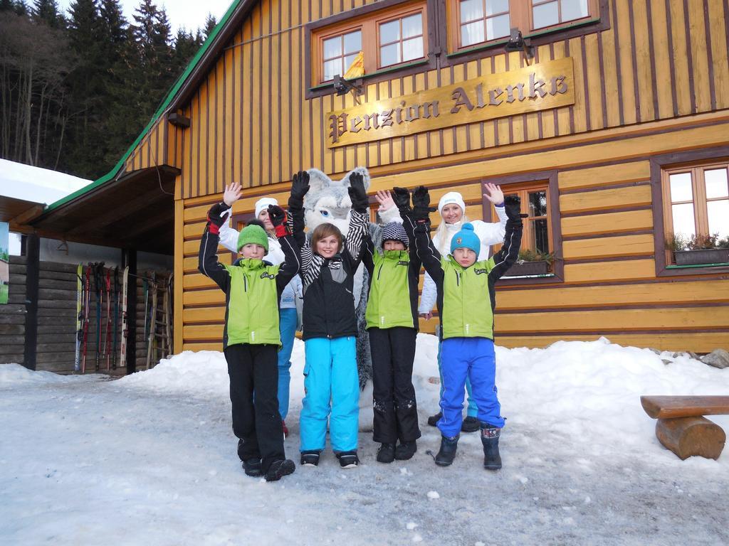 Penzion Alenka Špindlerŭv Mlýn Exteriör bild
